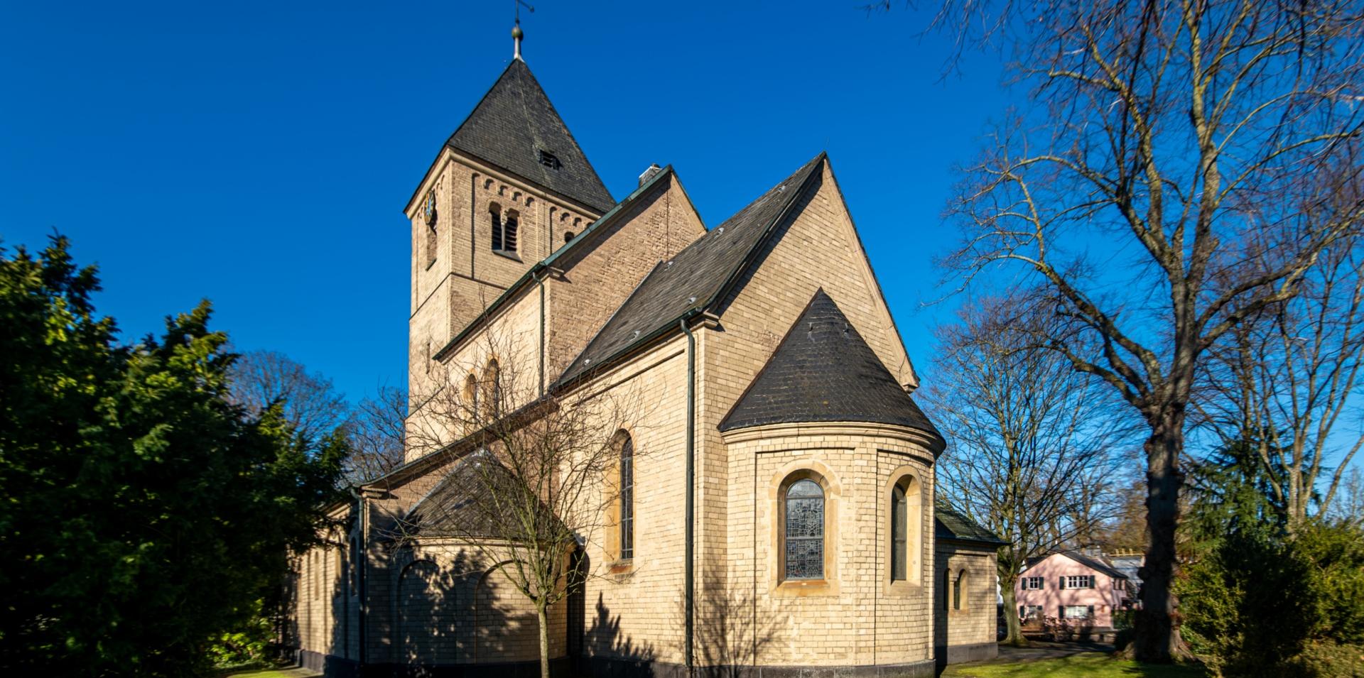 Die Kirche St. Lambertus von innen