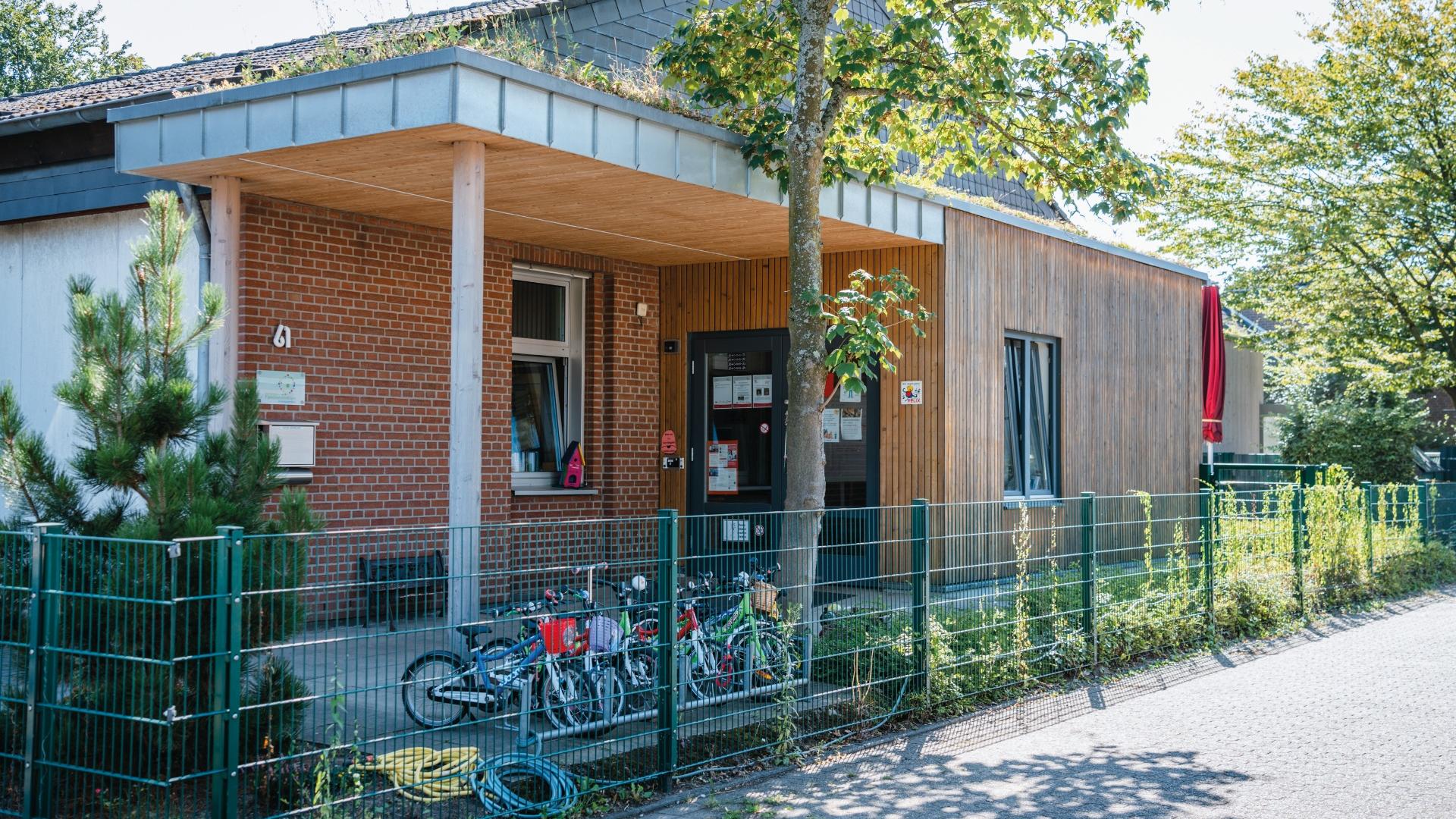 das ist der Haupteingang der KiTa Heilige Familie